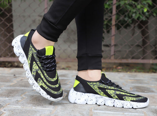 Men Casual Lace up sneakers